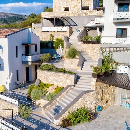 Oikies High Living Complex Apartment Sivota  Bagian luar foto